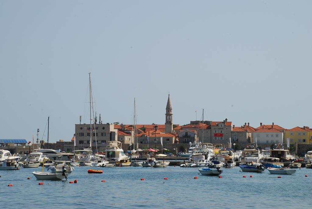 Budva Inn Guest House Zimmer foto