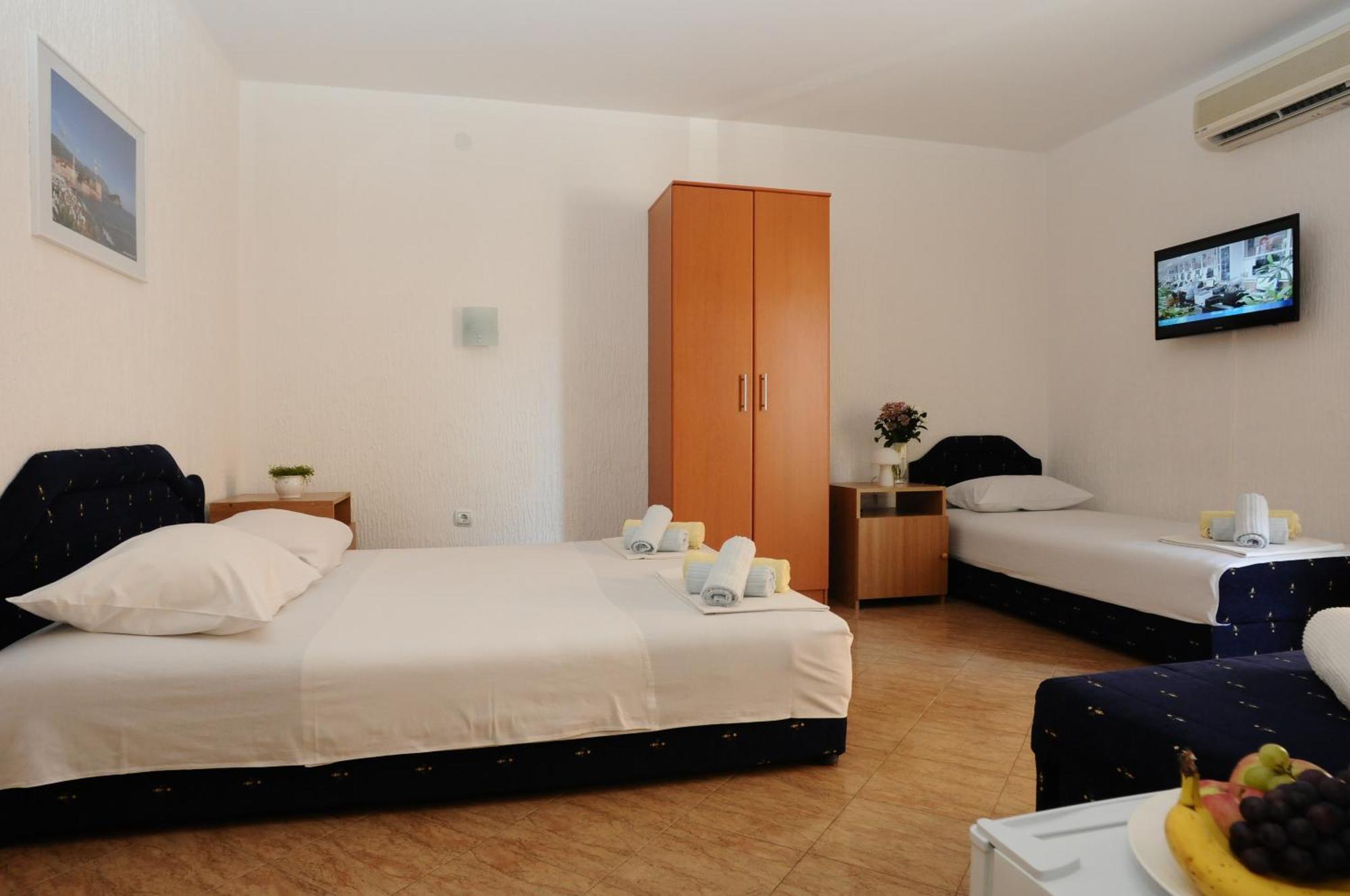 Budva Inn Guest House Exterior foto
