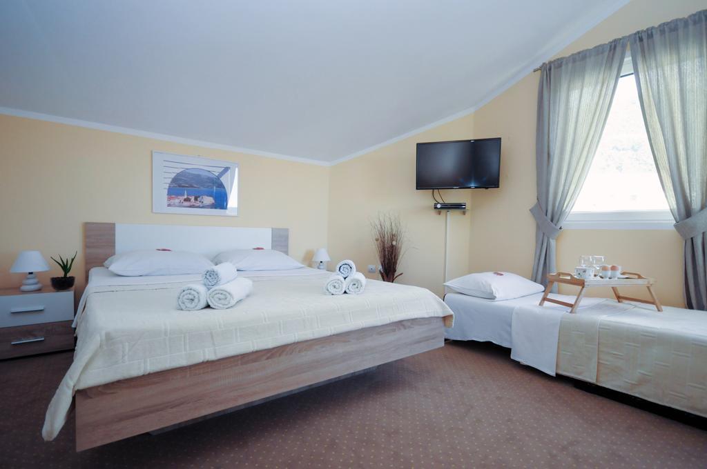 Budva Inn Guest House Zimmer foto