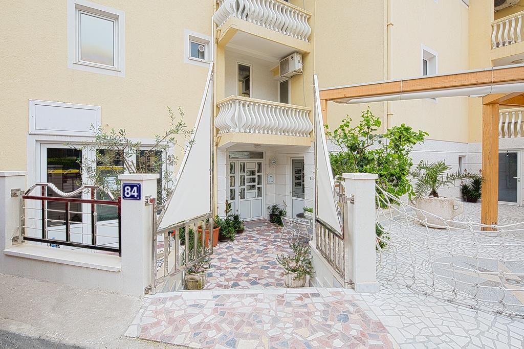 Budva Inn Guest House Exterior foto