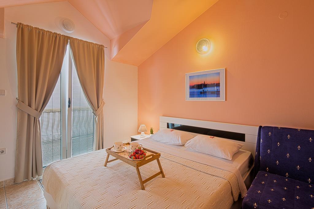Budva Inn Guest House Exterior foto