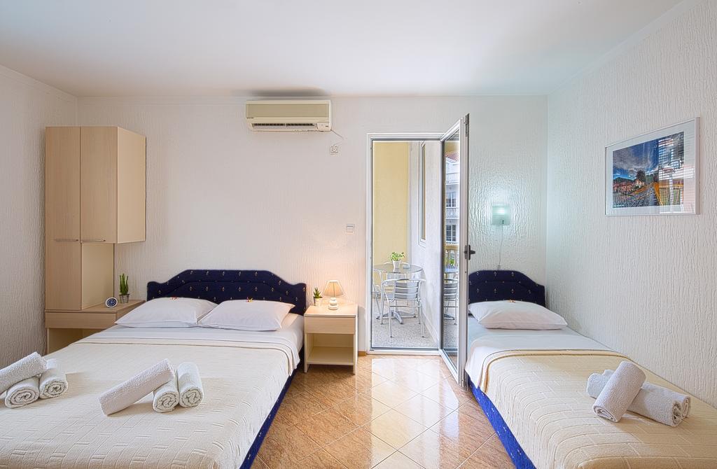 Budva Inn Guest House Exterior foto