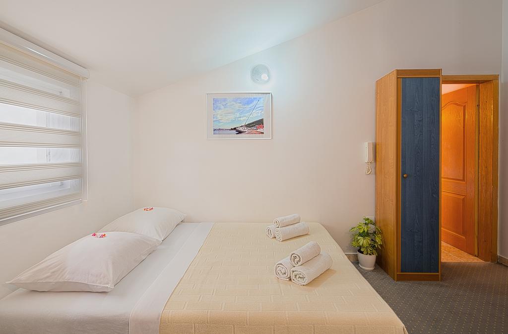 Budva Inn Guest House Exterior foto
